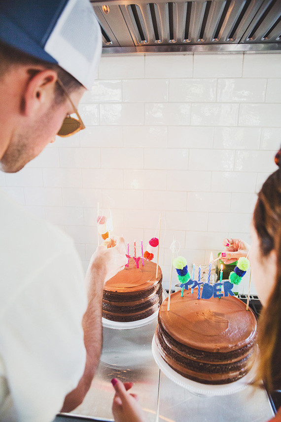 twin birthday party cakes