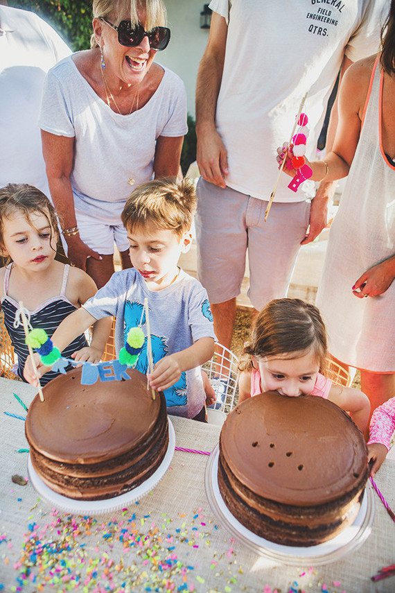 twin birthday party cakes