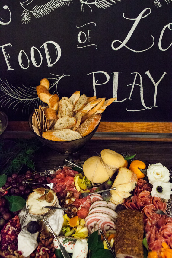 Industrial modern winter wedding inspiration