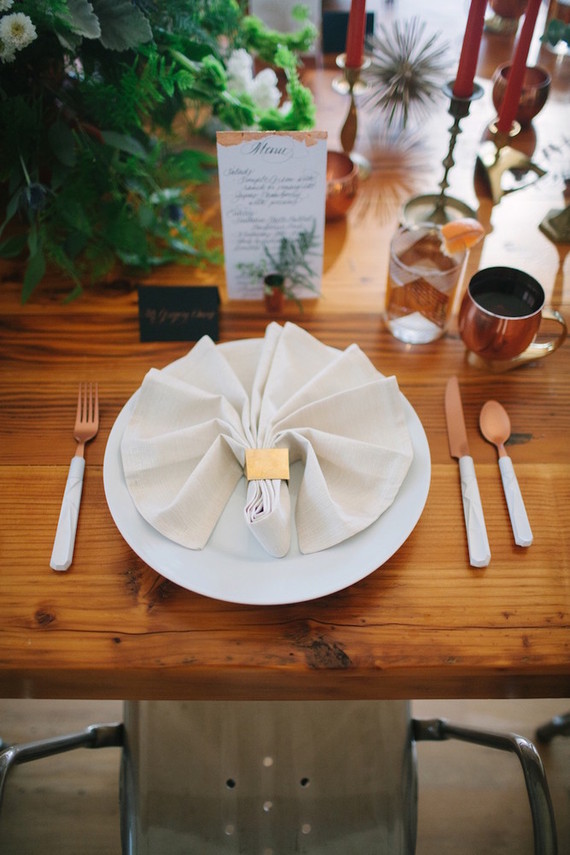 Modern place setting Inspiration