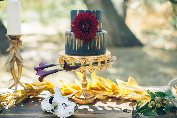 Chalkboard wedding cake