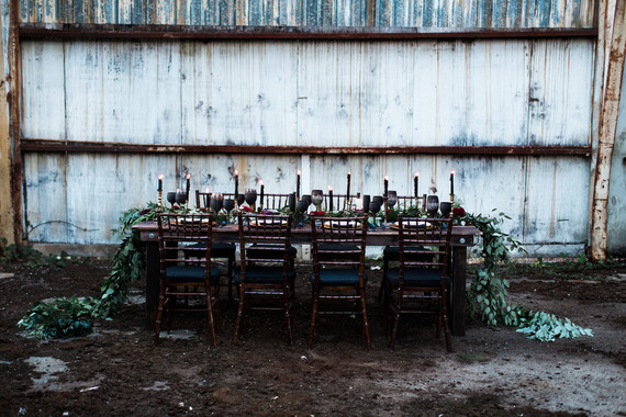 Black and gold wedding tablescape
