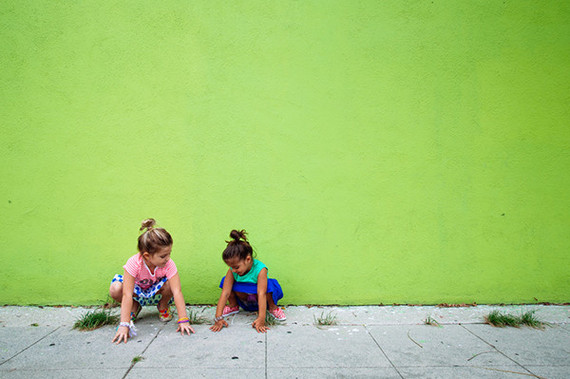 bright urban kids portraits