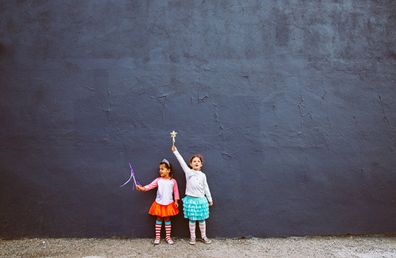 bright urban kids portraits