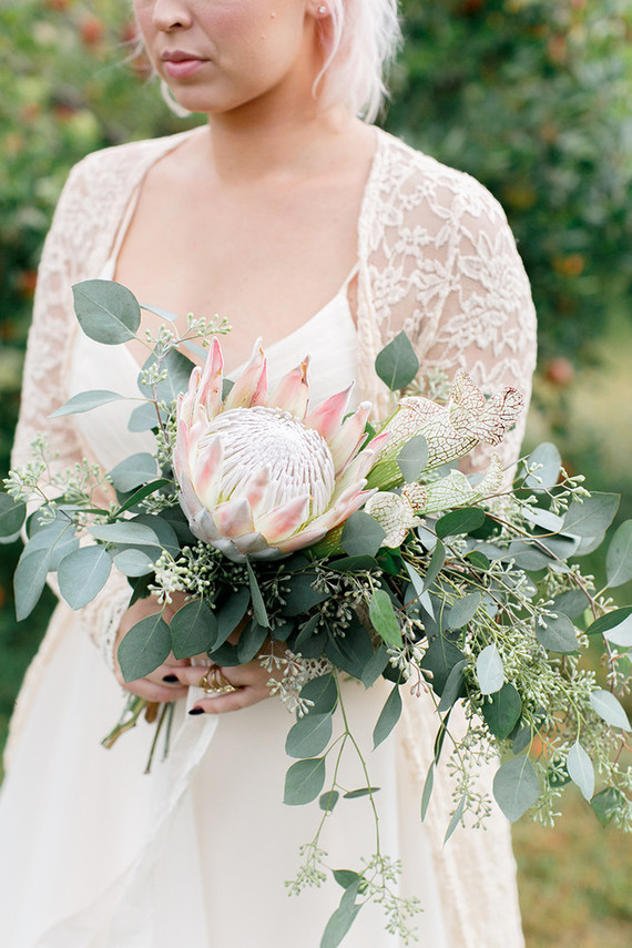 Fall wedding florals