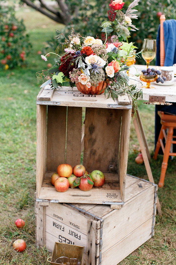 Fall wedding decor