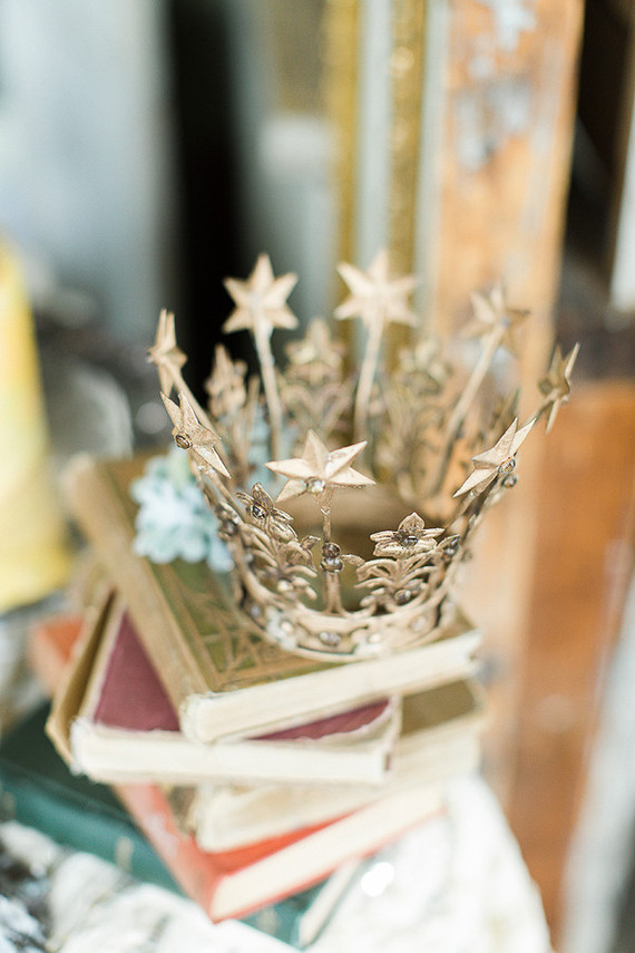 childs crown