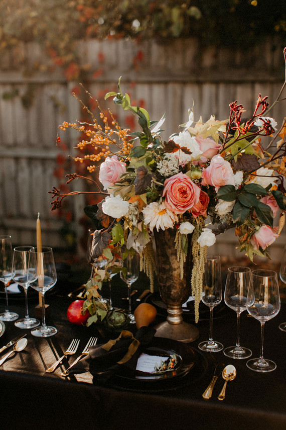 Fall wedding florals