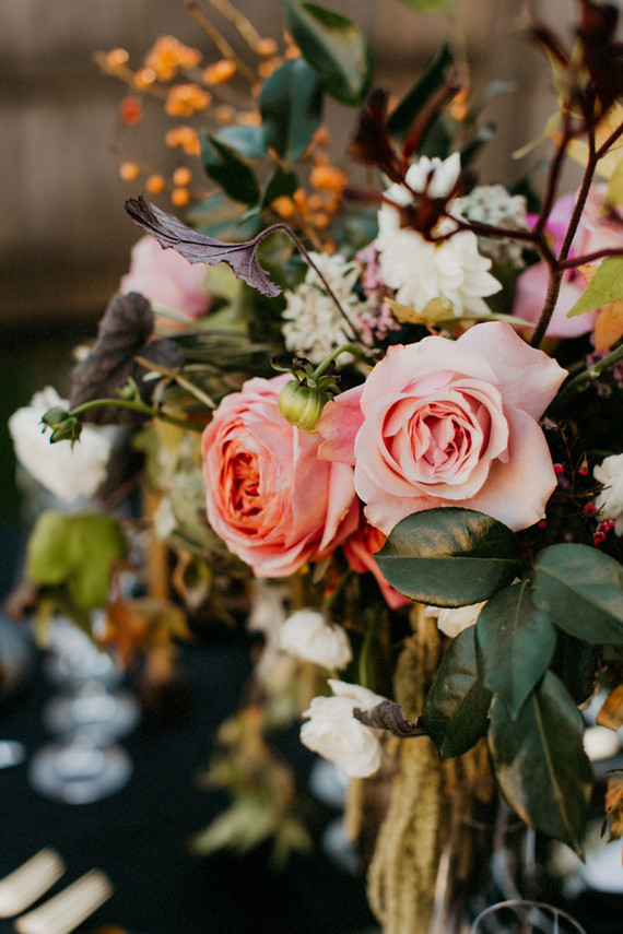 Fall wedding florals