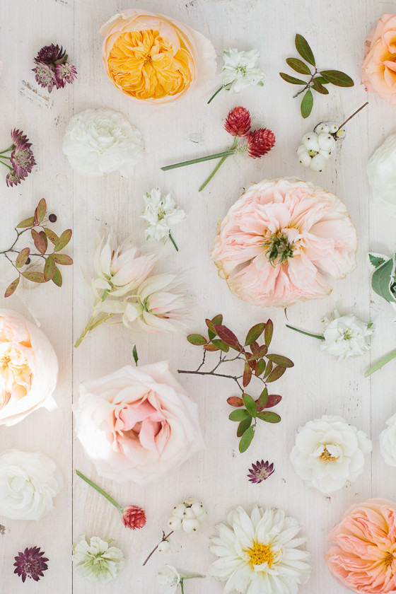 Floral ceremony arch DIY