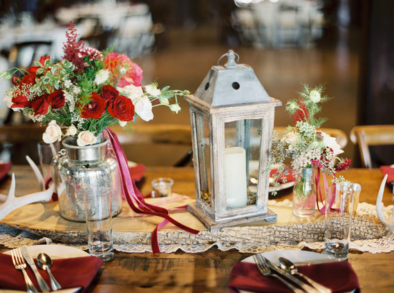 Rustic wedding decor