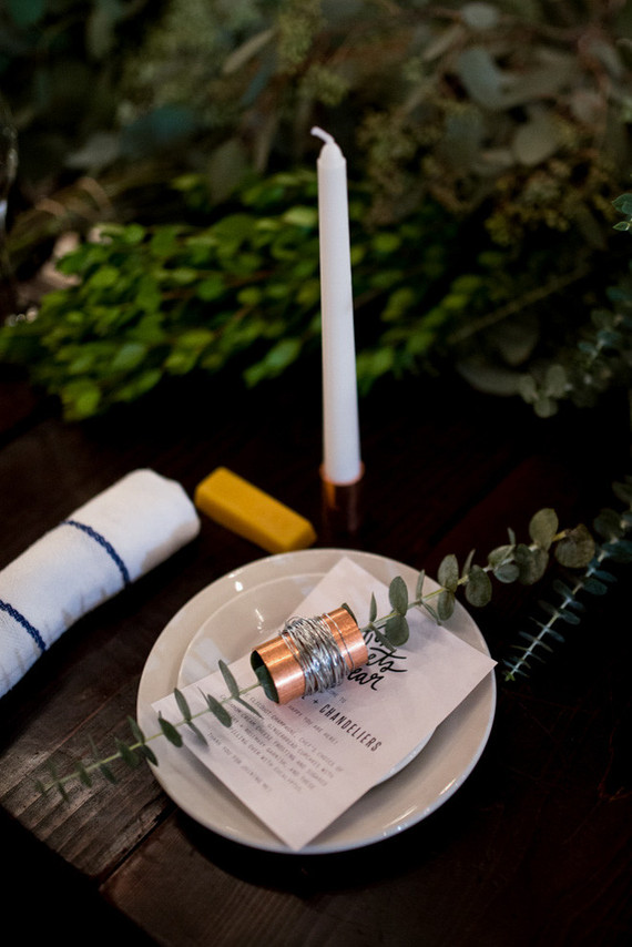 DIY holiday wreath party idea