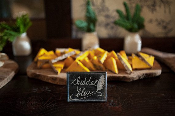 DIY holiday wreath party idea