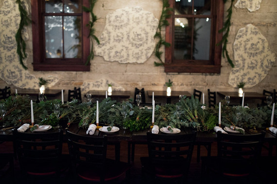 DIY holiday wreath party idea