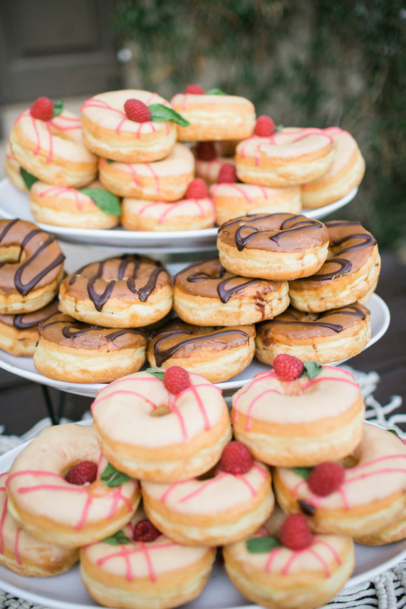 Donut dessert display