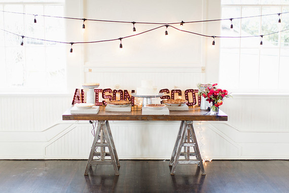 Rustic pie table