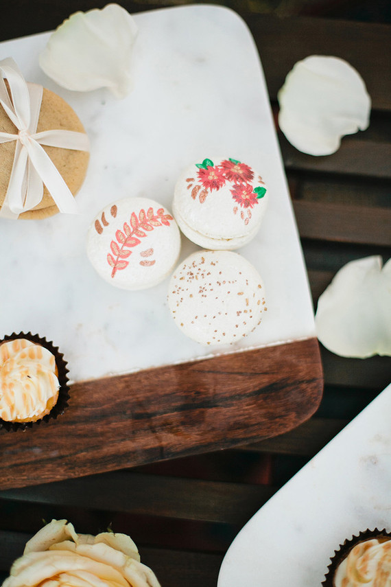 Fall macaroons