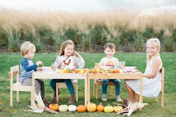 Kids thanksgiving table