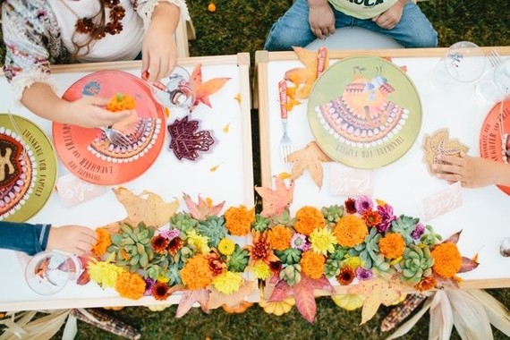 Kids thanksgiving table