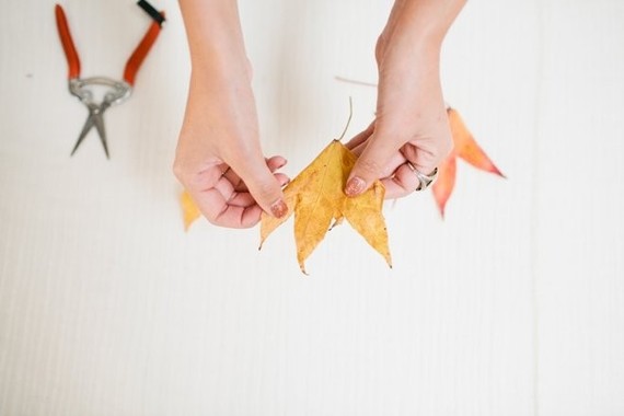 DIY fall leaf crown