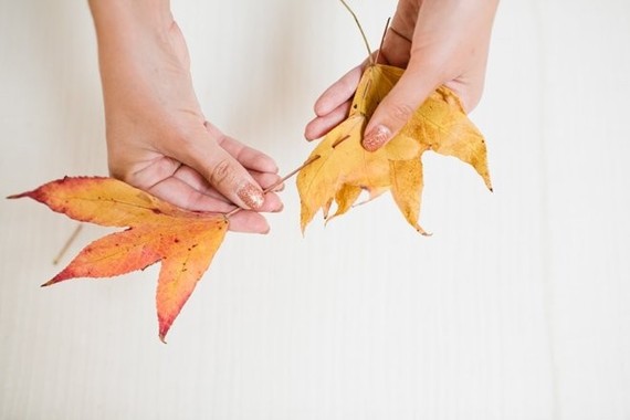 DIY fall leaf crown Inspiration