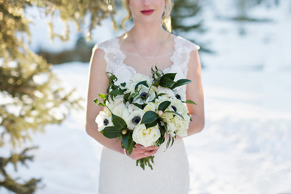Winter bridal bouquet