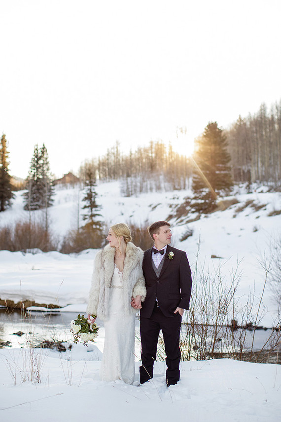 Snowy Colorado wedding