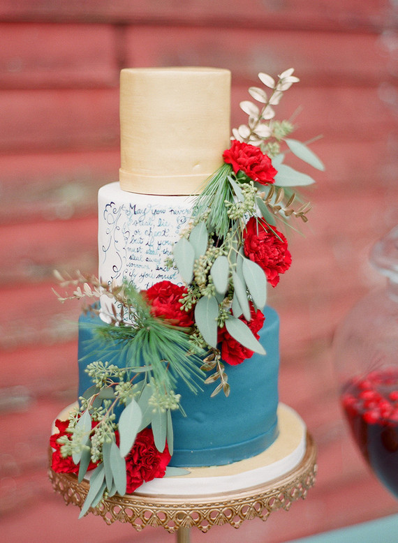 Elegant winter wedding cake