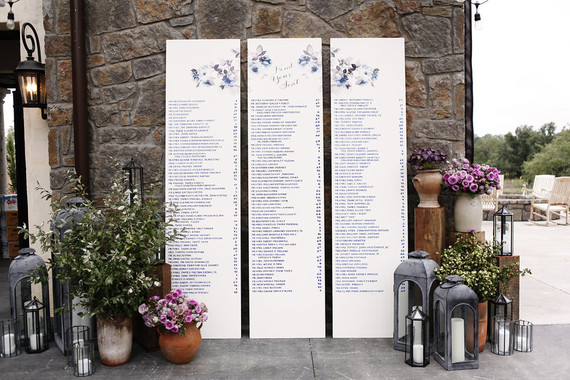 Elegant scroll escort cards
