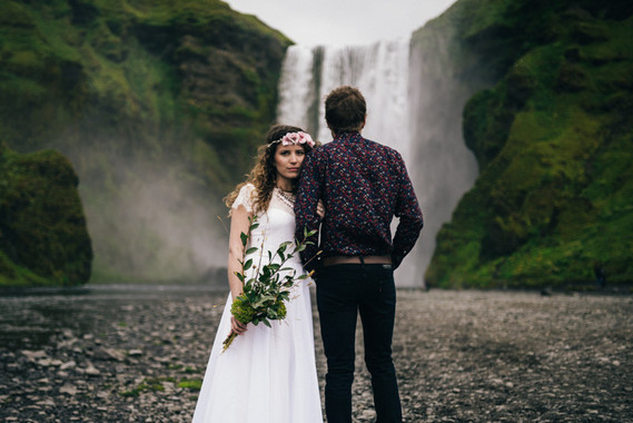 Iceland elopement