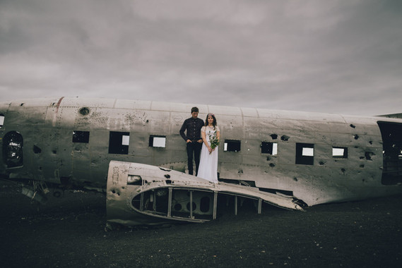 Iceland elopement