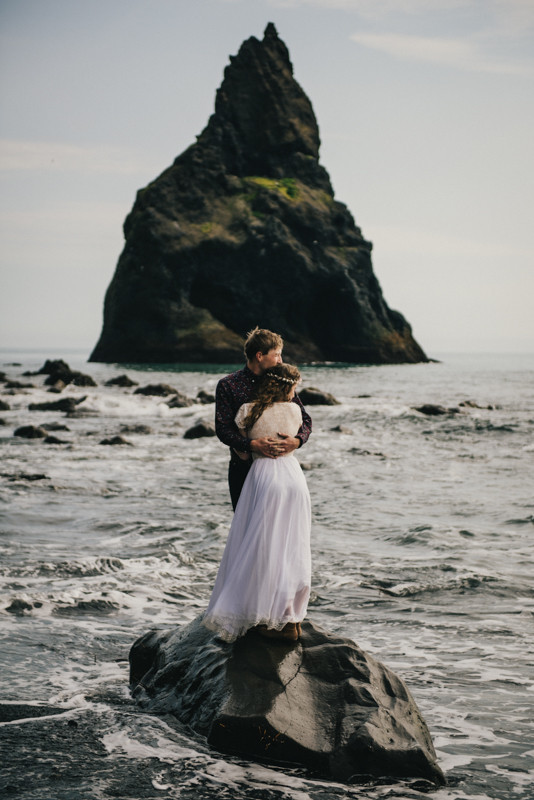 Iceland elopement
