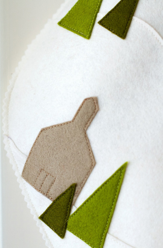 DIY felt stocking tutorial with Walnut Animal Society Inspiration
