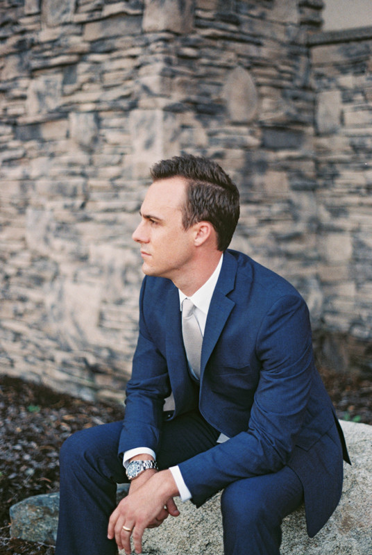 Navy grooms suit