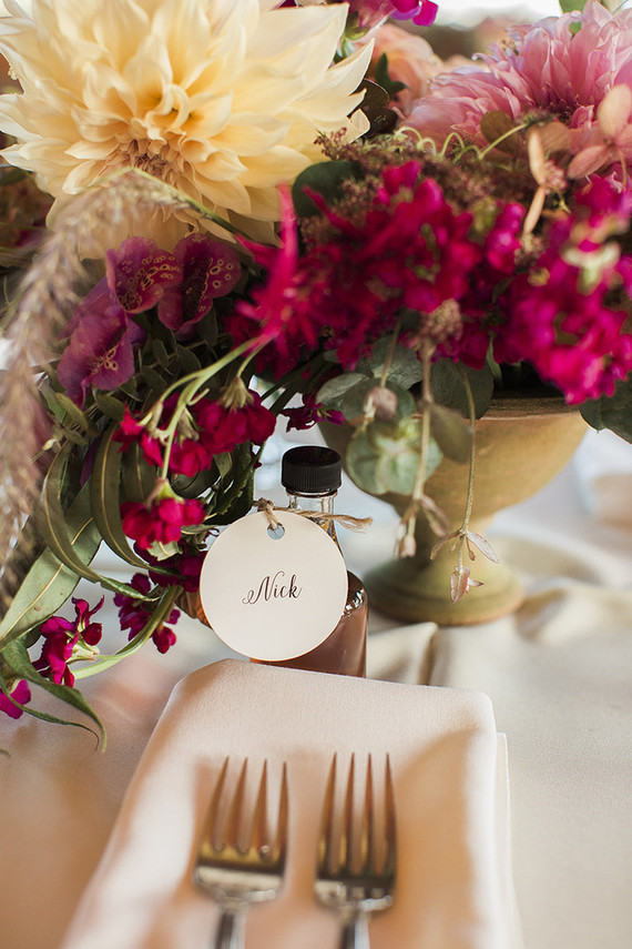 DIY maple syrup favors