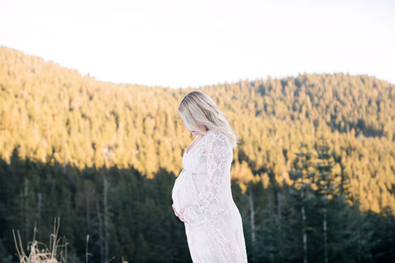 Winter maternity photos