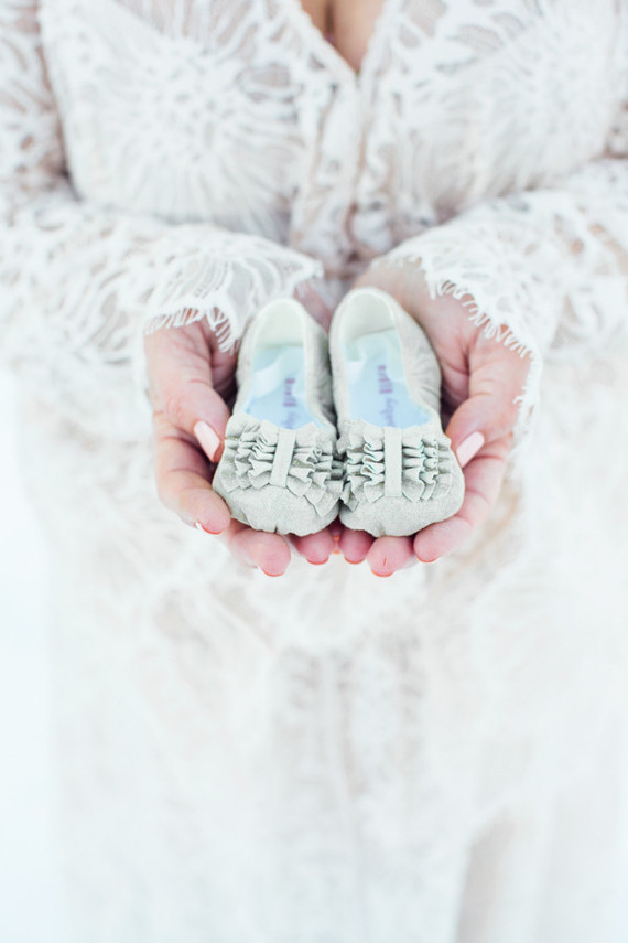 Winter maternity photos