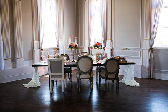 Vintage wedding decor