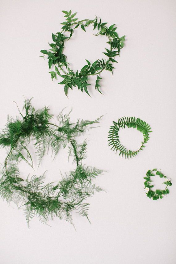 Simple wreaths