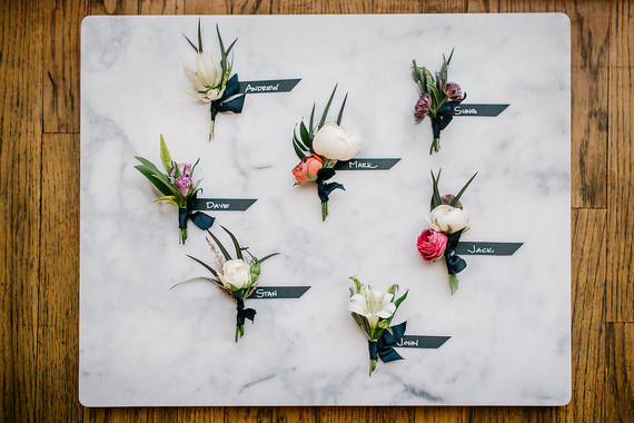 Groomsmen boutineers