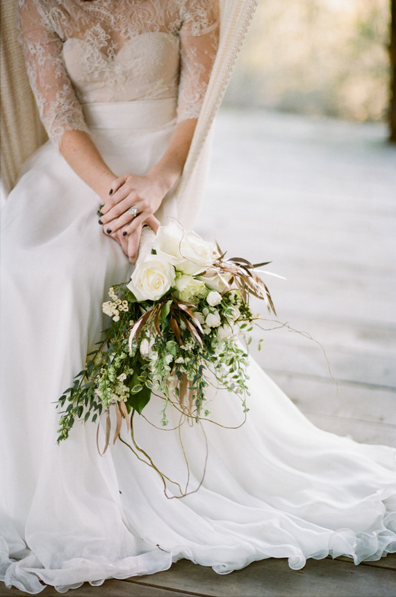 Winter bridal bouquet