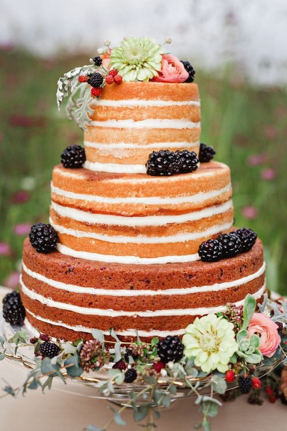 naked wedding cake Inspiration