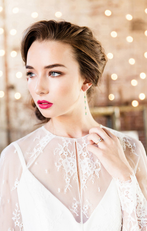 Long-sleeved wedding dress