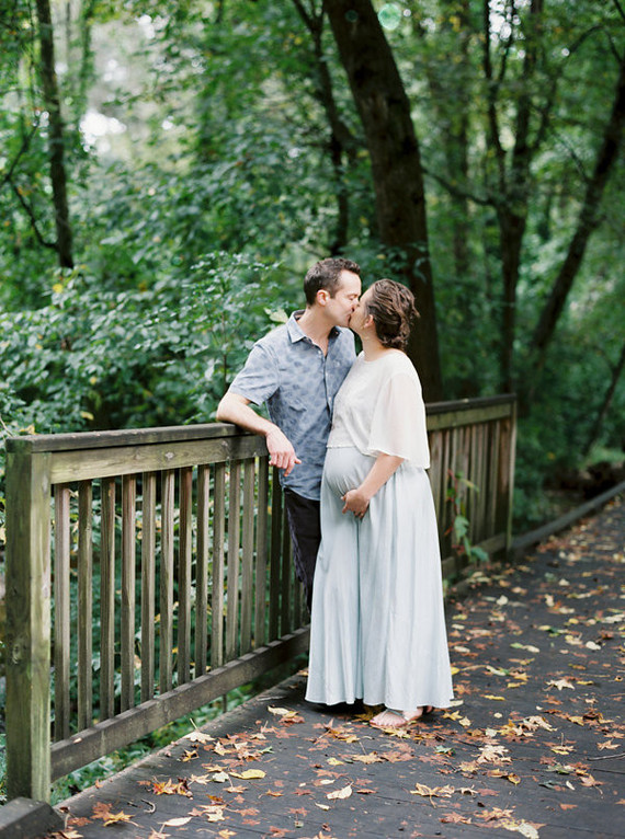 outdoor maternity photos
