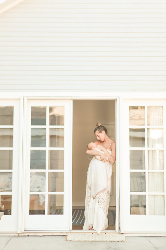 beachy newborn photos in Malibu
