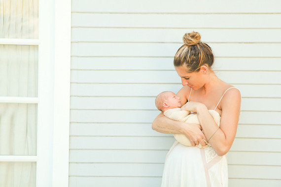 beachy newborn photos in Malibu
