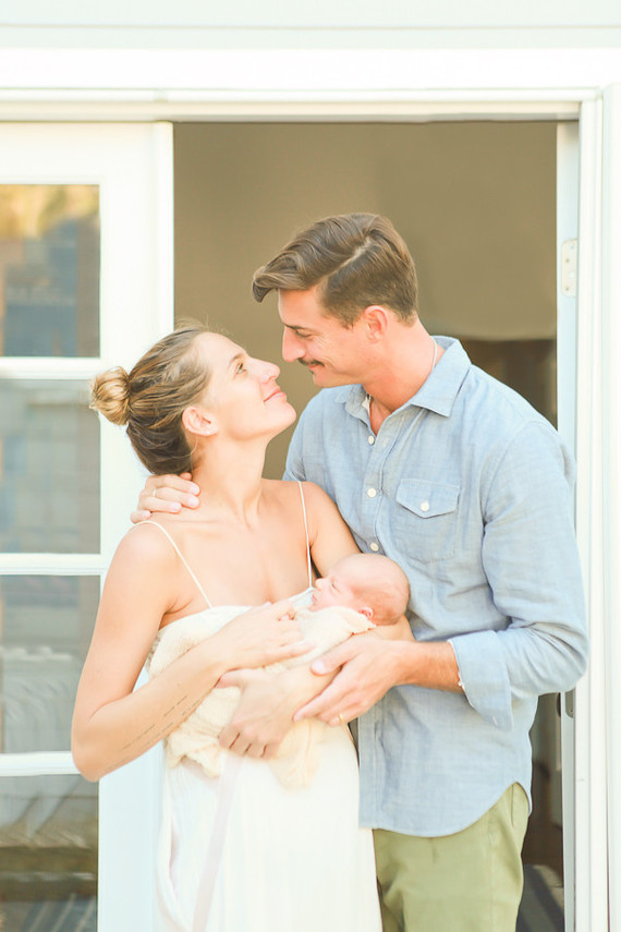 beachy newborn photos in Malibu