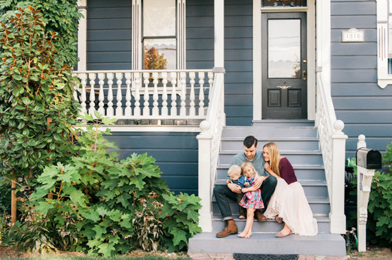 Lifestyle family photos at home