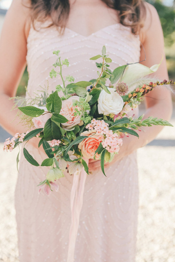 Soft pink bridal bouquet