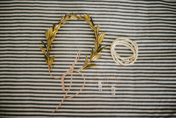 Gold laurel leaf crown Inspiration
